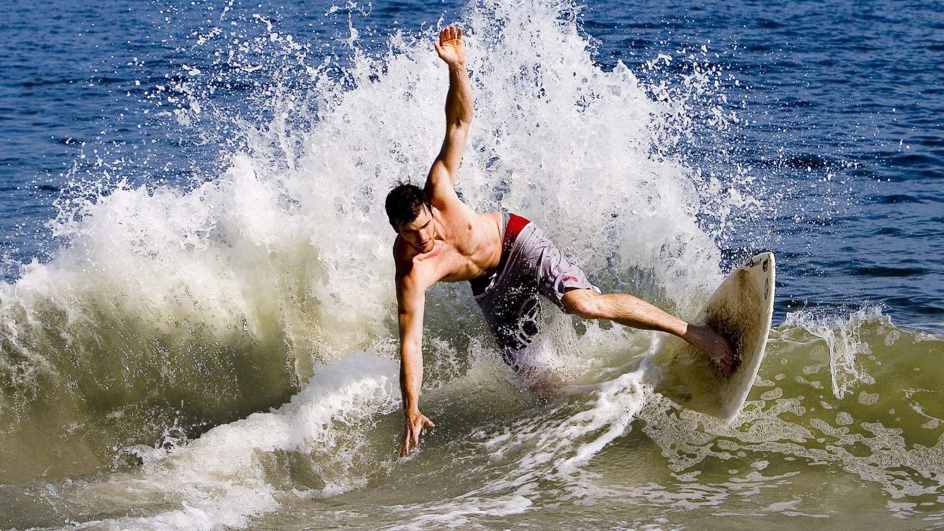 安哥拉决胜局带走那不勒斯,厄德高的舞台,越大越强